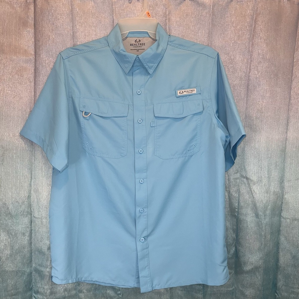 Realtree Pastel Blue Nylon Fishing Shirt Button Down Short Sleeve Men's Medium